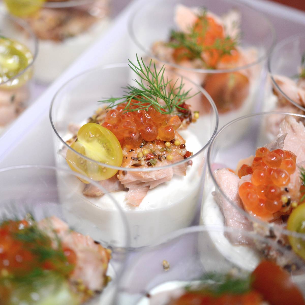 Service traiteur pour organiser un cocktail déjeunatoire pour un baptême Paris 8e