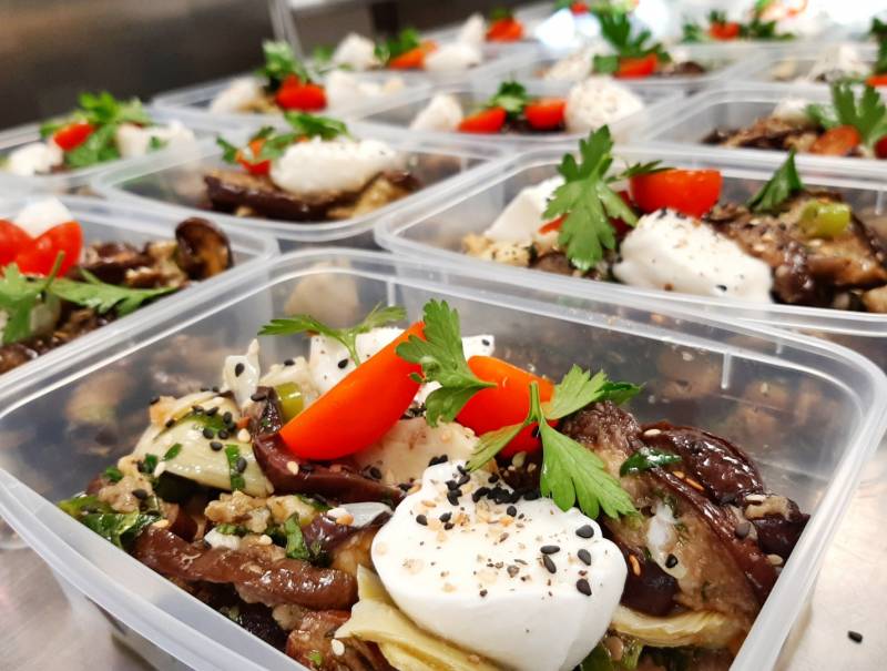 Commander des salades au Club Gourmet traiteur au Vésinet proche Paris