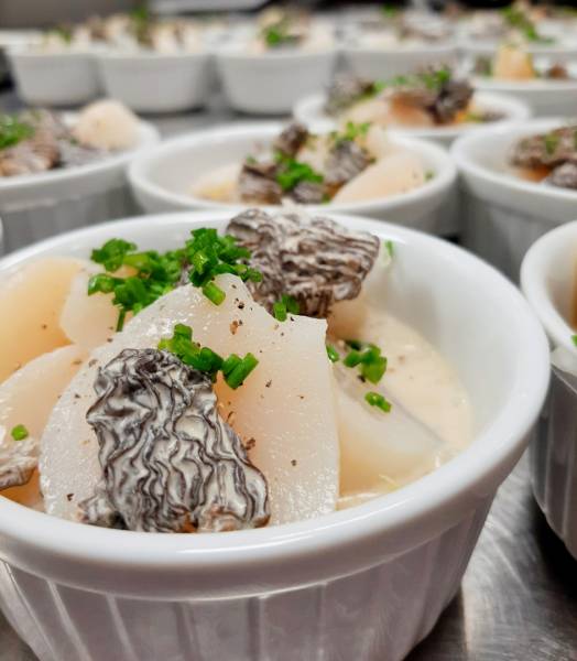 Commander son repas de fêtes chez un traiteur dans le 75